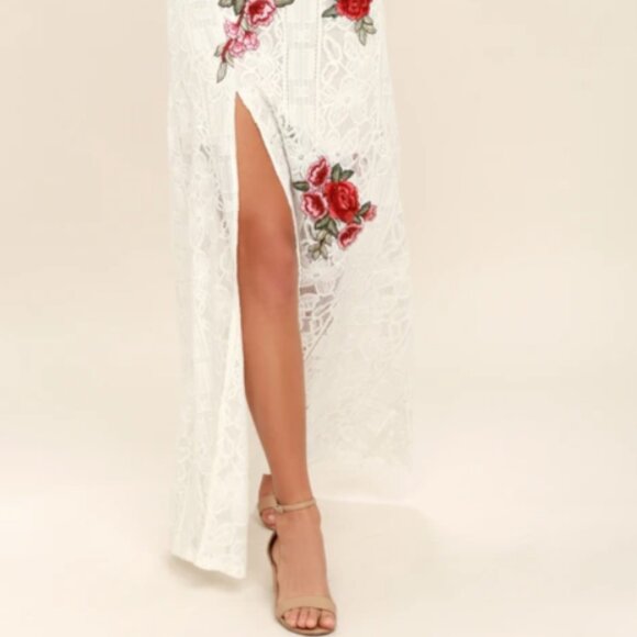 NWOT - Lulus Take a Vow  Ivory Lace Two-Piece Maxi - Size Small - Picture 2 of 16